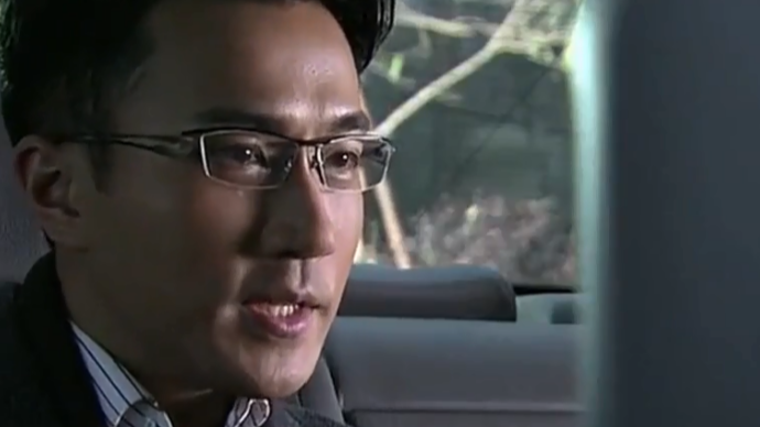 千山暮雪大结局:童雪出国,不料看到莫绍谦短信,太让人泪目了