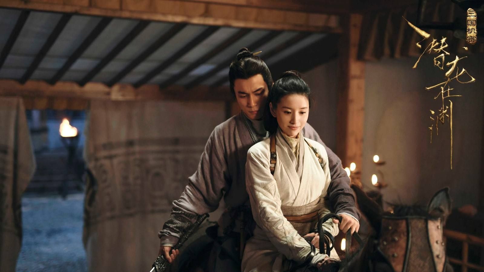 韩东君剧中扑倒董洁,心跳撩妹满分!情人节的狗粮请收好