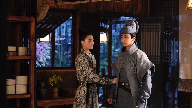 柜中美人:好好的飞鸾竟然突然变成了这样,原来是她幻化的傀儡