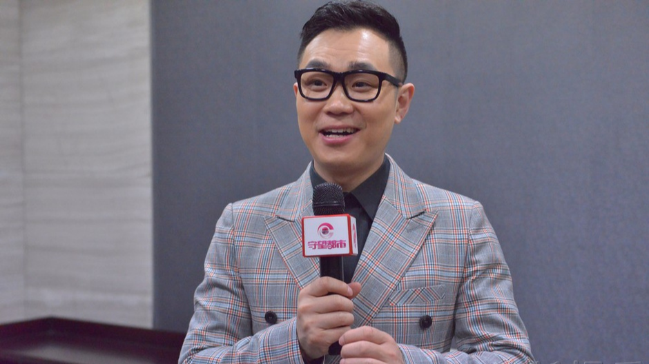 最牛"屌丝"大鹏合作女神盘点