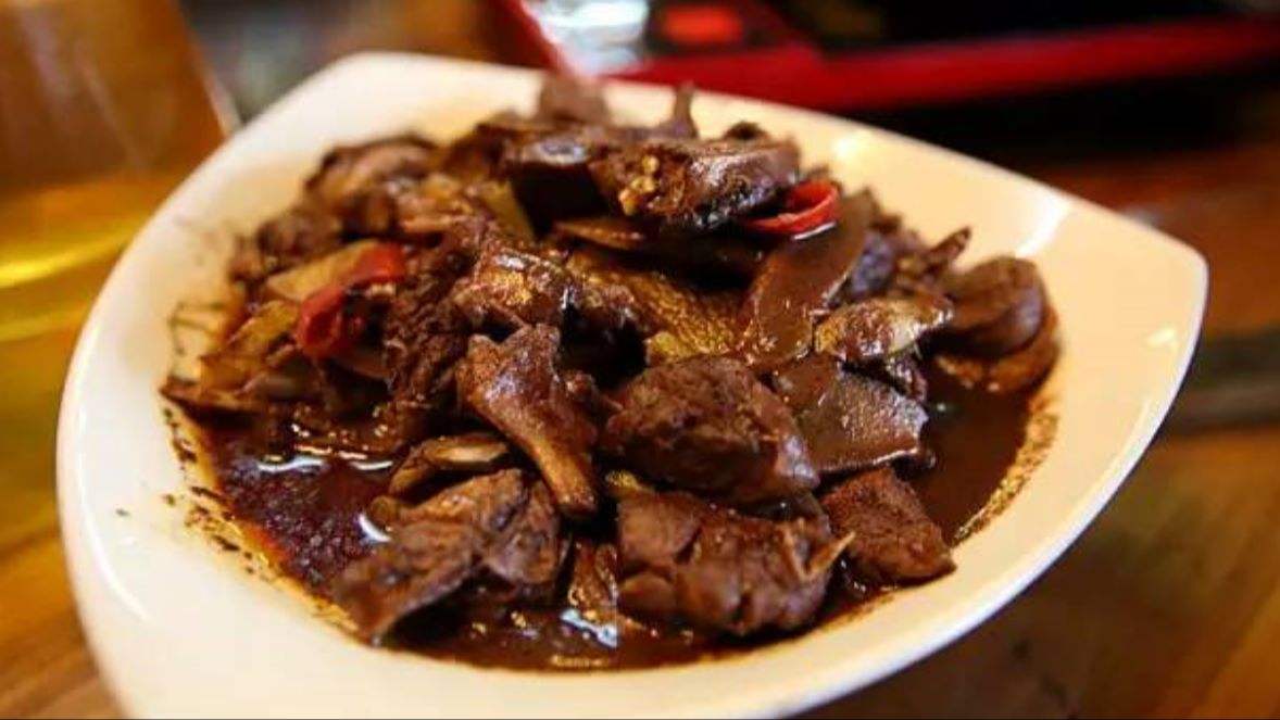 酱血鸭怎么做才能好吃呢?