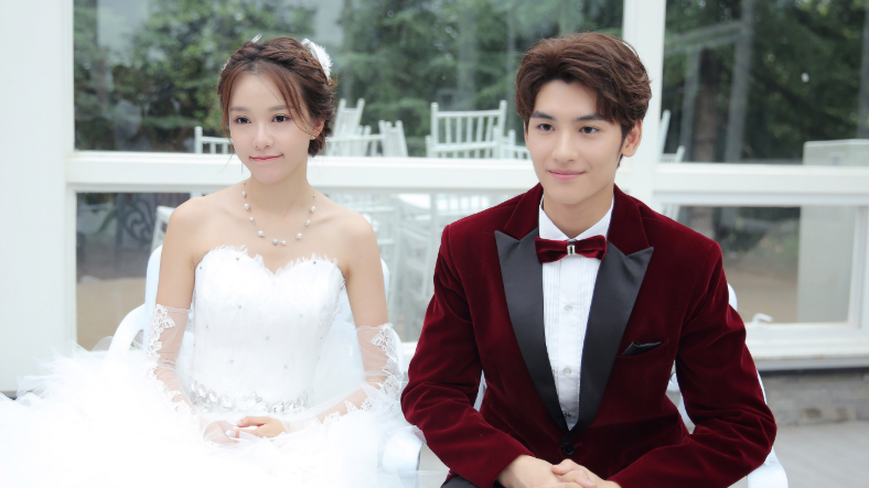 来到你的世界:宫澄到裴恩彩家跟她道歉,宫澄告诉她真相!