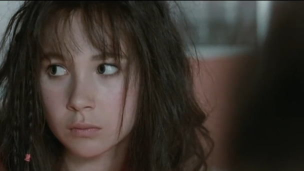 敢说这部电影没几个人能看懂,全面解析烧脑巨作《无姓之人》