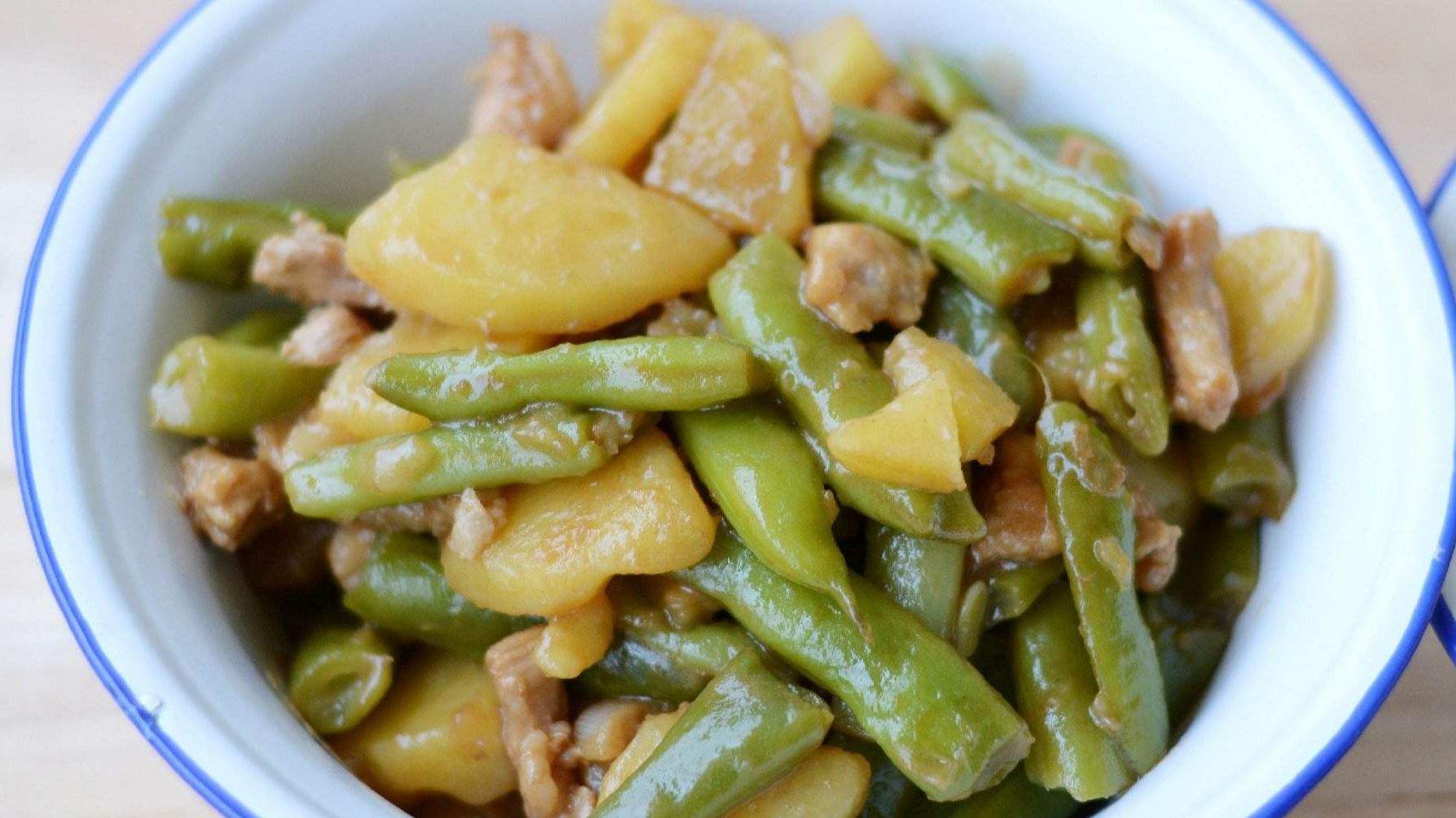 土豆炖芸豆的家常做法