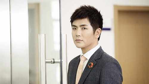 爱人的谎言:易奕强行把四季和她奶奶留下,易奕在母亲面前表心意